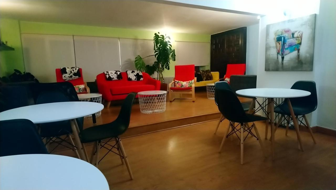 Hostal "Los Chanos El Ruso" Galende Exterior foto